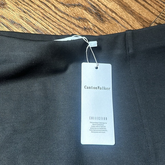 Black ponte mini skirt - Picture 5 of 5